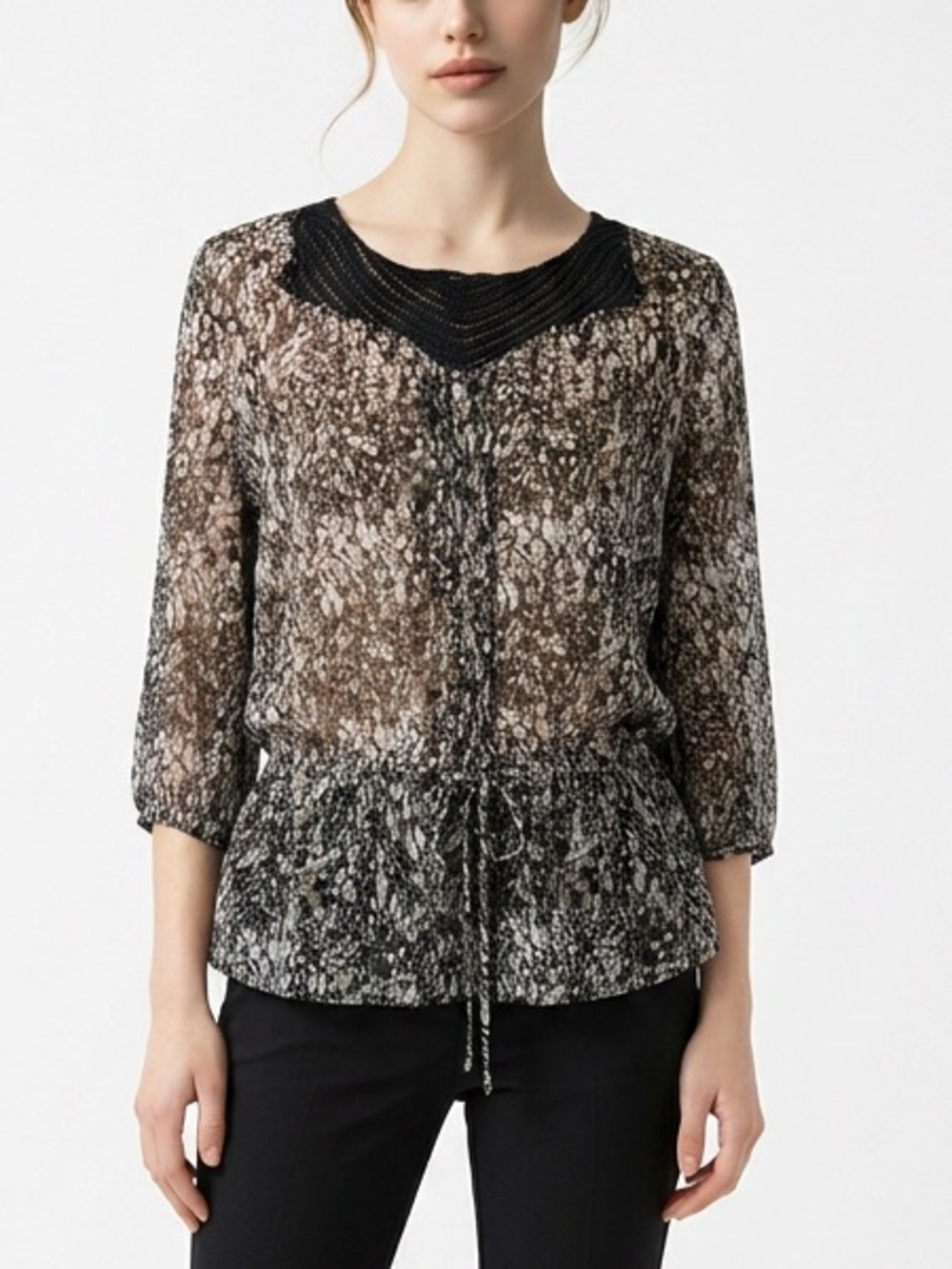Women’s Top blouse Sheer Animal print Size L 3/4 Sleeves